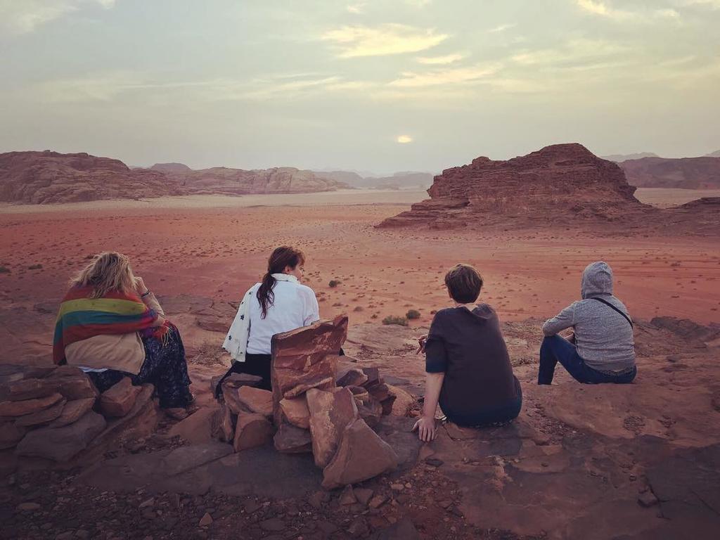 Wadi Rum Light Camp Bagian luar foto
