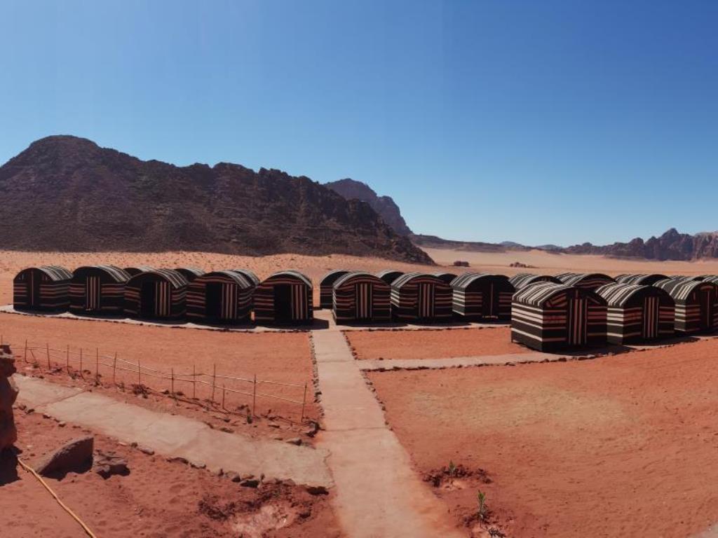Wadi Rum Light Camp Bagian luar foto